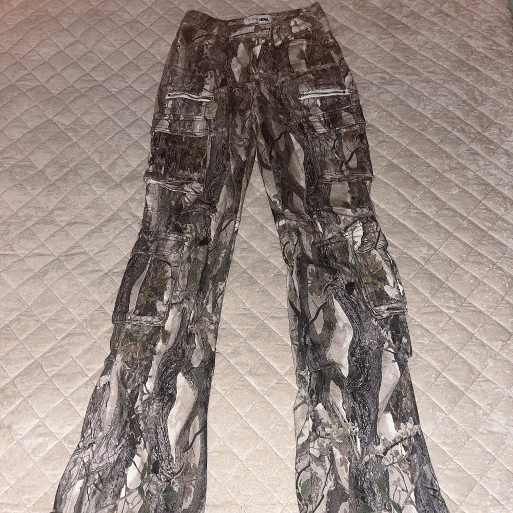 Sneak attack camo non stretch camo cargo jean